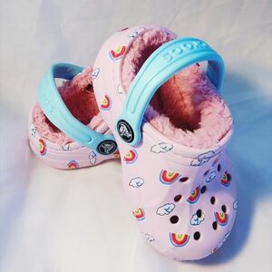 CROCS Kids Pink Slippers with Rainbow and Cloud Design